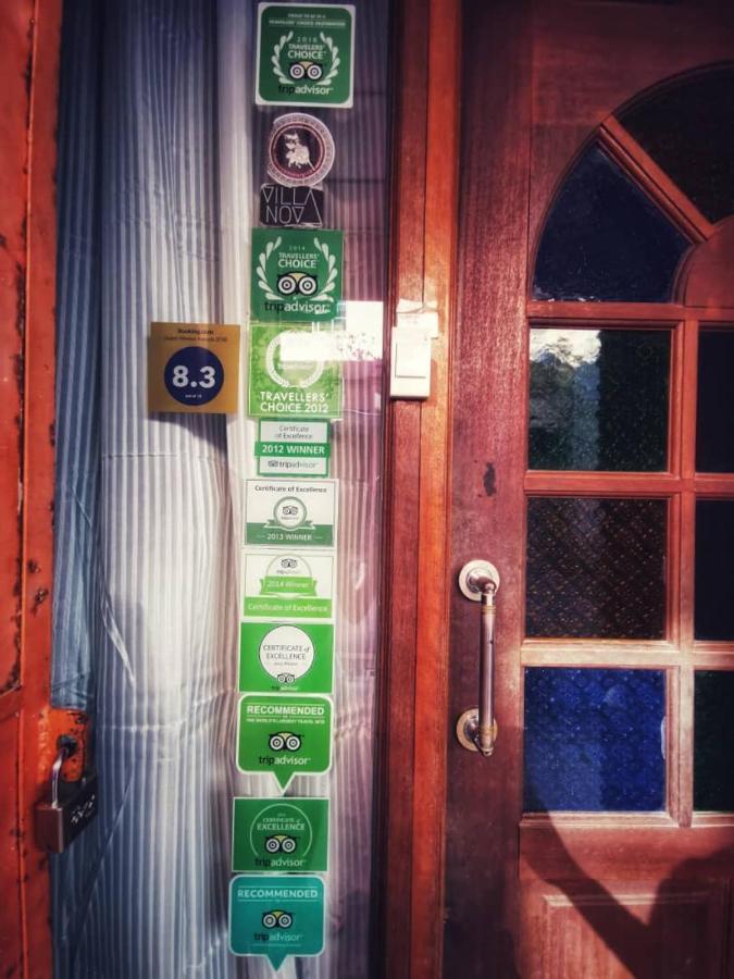 Treehouse Hostel クチン エクステリア 写真