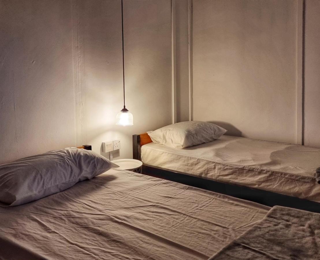Treehouse Hostel クチン エクステリア 写真